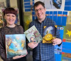 Leimener Büchertisch 2025: Auswahl der Literatur durch Abreißkalender