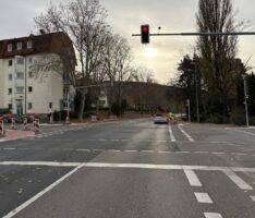 Modernisierung der Kreuzungsanlage Rohrbacher Straße / Hirtenwiesenstraße abgeschlossen