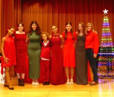 Der Klang des Herzens: „Vocals Unleashed – Radio Christmas FM“ im Rosensaal