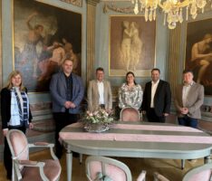 Herzliches Wiedersehen: Delegation aus der Patengemeinde Mány zu Gast in Leimen