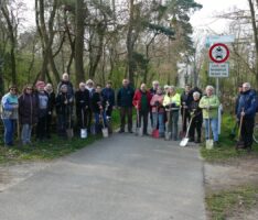 Bäume für Yannik: 300 neue Hoffnungswurzeln im St. Ilgener Wald gepflanzt