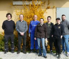 Saisonstart in Sicht: Helfer bereiten Bogengelände am Fischwasser in Leimen vor