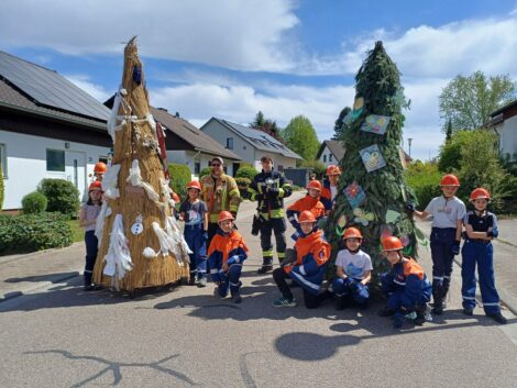Sommertagsumzug und Frühlingsfest in Gauangelloch begeisterten zahlreiche Besucher