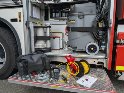 Strom im Wasser erkennen: <br>Feuerwehren erhalten neue Technik