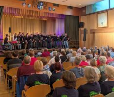 Ein musikalisches Fest der Chöre: BrightLight & Friends in der Aegidiushalle