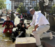 Vereine zeigen Gesicht: Vielseitiger Ehrentag auf dem Georgi-Marktplatz