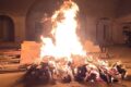 Brandstiftung in Kirche: Aramäische Kirchengemeinde dankt Feuerwehr, Polizei und OB