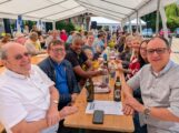 Das Angellocher Unterdorffest ist „ausgewandert“ – Gefeiert wurde auf dem Rathausplatz