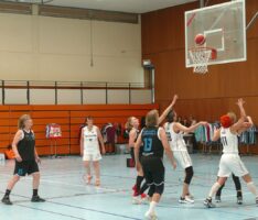 Deutsche Basketball-Meisterschaft der Damen Ü55 fand in St. Ilgen statt