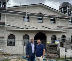 OB John Ehret besuchte Baustelle der neuen syrisch-orthodoxen Kirche