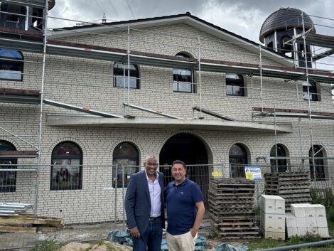 OB John Ehret besuchte Baustelle der neuen syrisch-orthodoxen Kirche