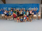 Ferienstart mit Schläger und Teamgeist – 39 Kinder voller sportlicher Freude