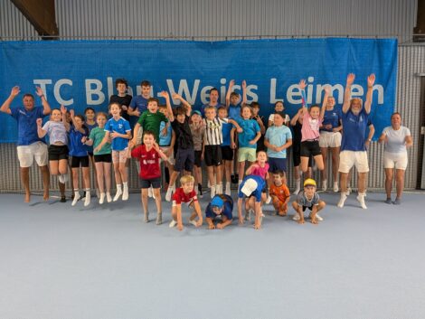 Ferienstart mit Schläger und Teamgeist –<br> 39 Kinder voller sportlicher Freude