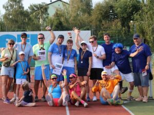 Bratpfanne statt Tennisschläger erlaubt: TC Blau-Weiß wagt die Sommerolympiade