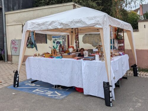 Kreatives trotzt dem Nieselregen: Gelungener Krämermarkt auf der Diljemer Kerwe