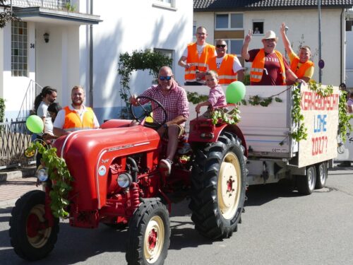 60 Bilder: Leimens Kerweumzug zwischen neuer Strecke und alter Tradition