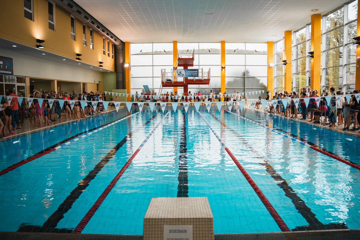 Großes Schwimmspektakel im Bäderpark – SK Neptun Leimen richtet zum sechsten Mal den Neptun-Cup aus