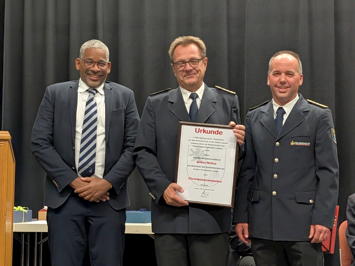 Feuerwehr Leimen ehrt ihre verdienten Kameraden – Armin Nelius zum Ehrenkommandanten ernannt